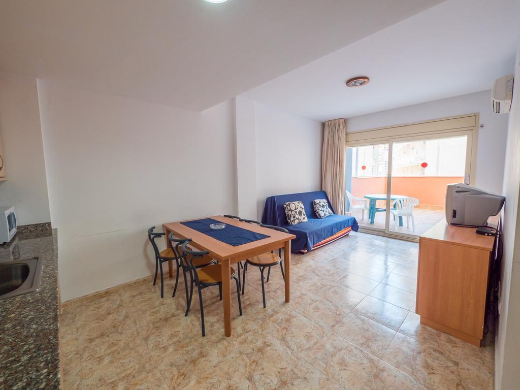 Apartaments AR Easy Santa Anna II Lloret de Mar Exteriör bild