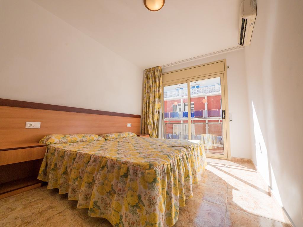 Apartaments AR Easy Santa Anna II Lloret de Mar Exteriör bild