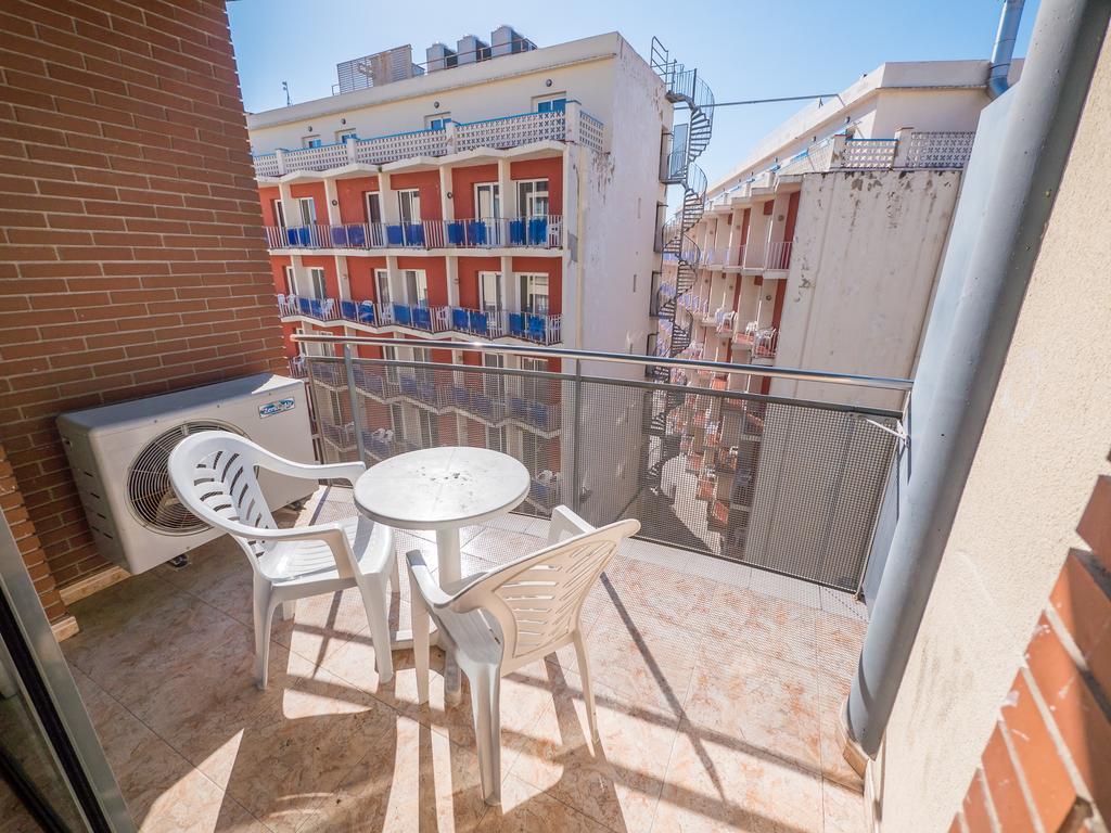 Apartaments AR Easy Santa Anna II Lloret de Mar Exteriör bild